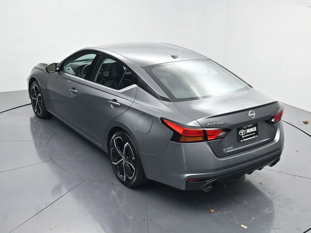 Used 2024 Nissan Altima 2.5 SR image 51