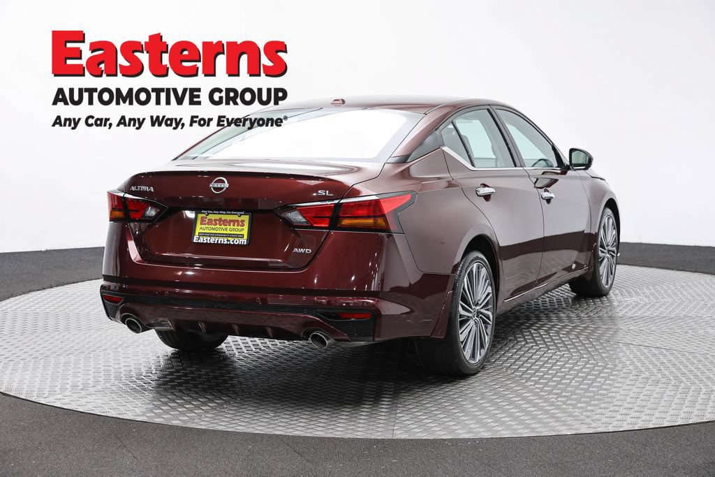 Used 2024 Nissan Altima 2.5 SL AWD/4WD image 5