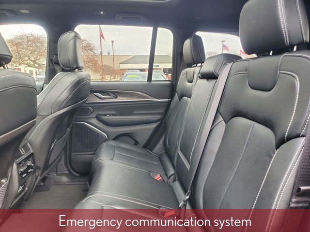 Used 2023 Jeep Grand Cherokee Overland image 41