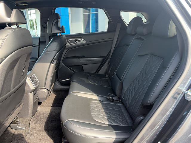 Used 2023 Kia Sportage X-Line w/ X-Line Premium Package AWD/4WD image 12