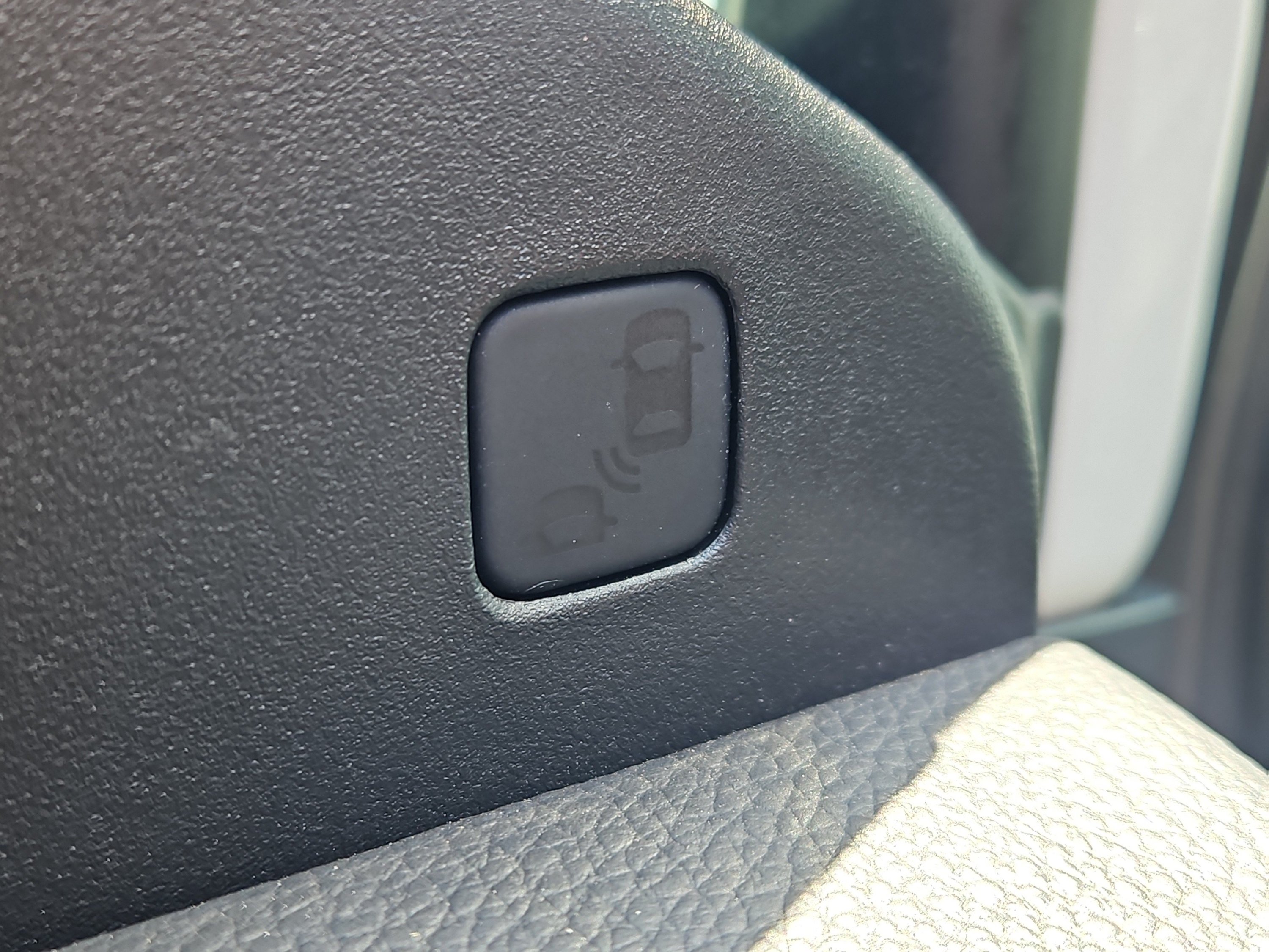 Certified 2023 Honda Ridgeline RTL image 15