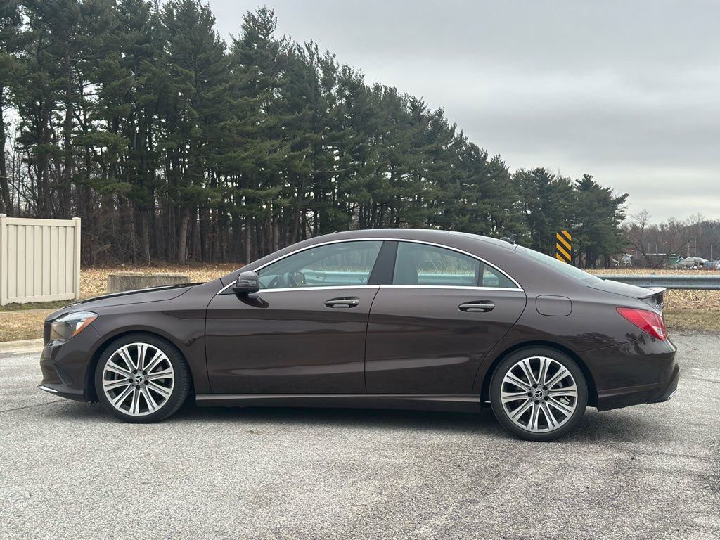 Used 2018 Mercedes-Benz CLA 250 4MATIC image 4