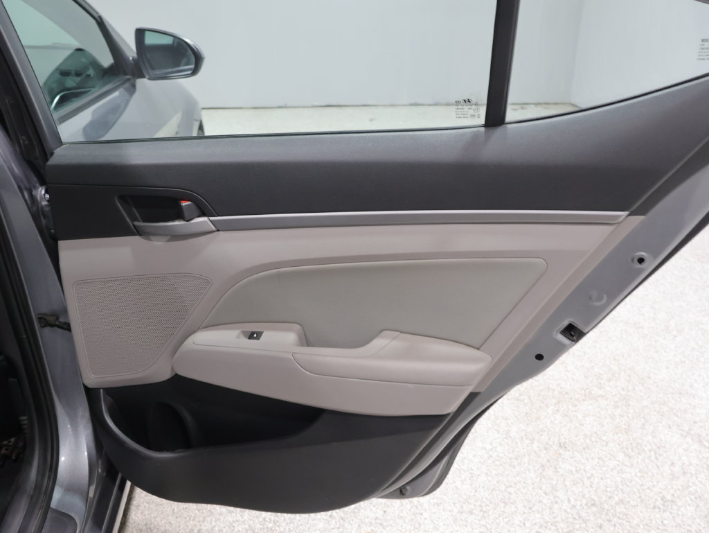 Used 2018 Hyundai Elantra SEL w/ Cargo Package FWD image 20