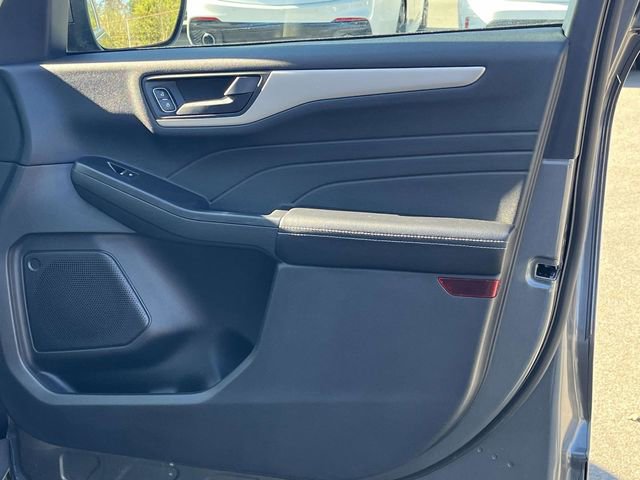 Used 2022 Ford Escape SE w/ Convenience Package image 26