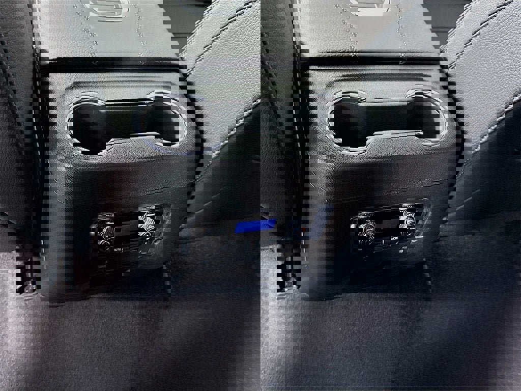 Certified 2024 GMC Yukon Denali w/ Max Trailering Package image 20