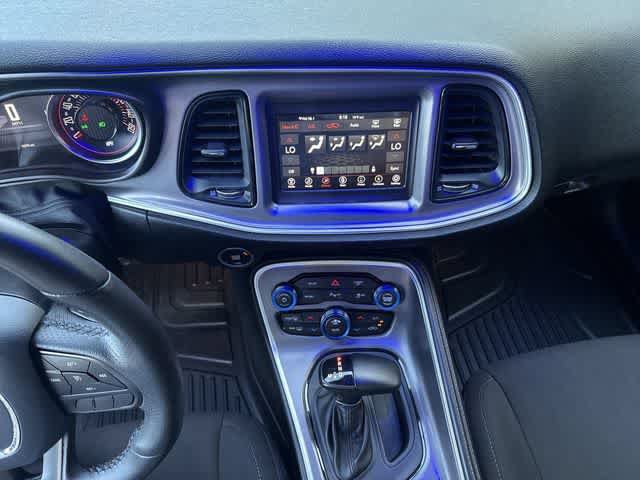 Used 2022 Dodge Challenger GT RWD image 21