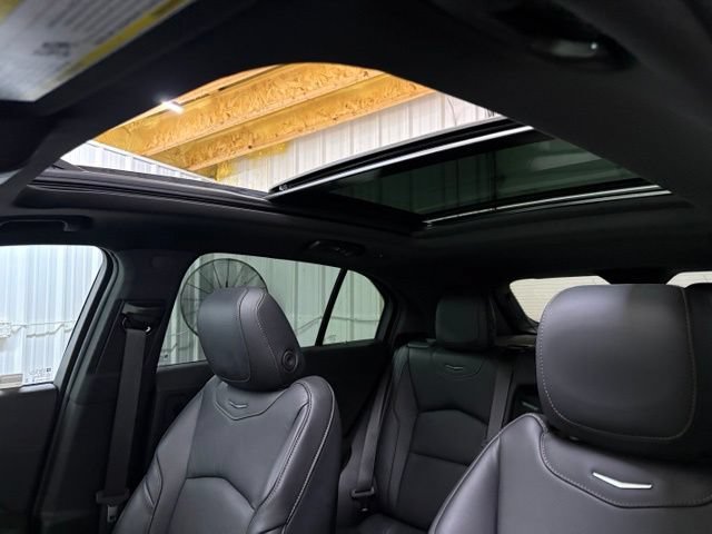 Used 2023 Cadillac XT4 Sport w/ Sun And Sound Package AWD/4WD image 41