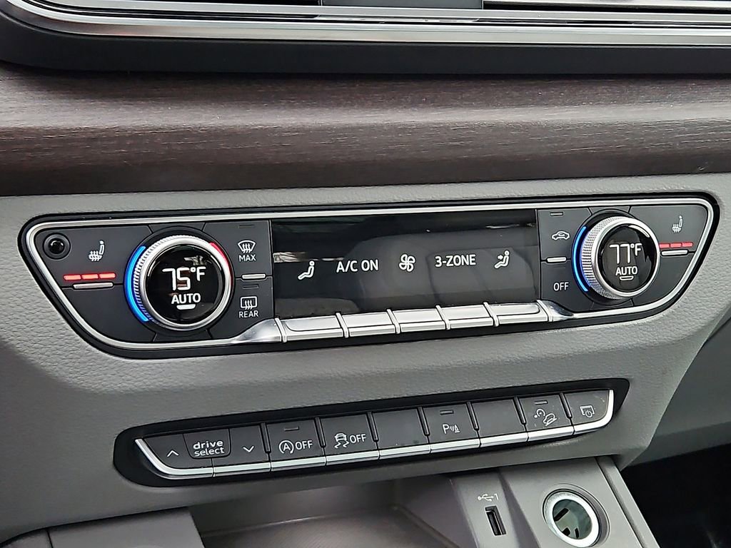 Used 2022 Audi Q5 2.0T Premium w/ Convenience Package image 16