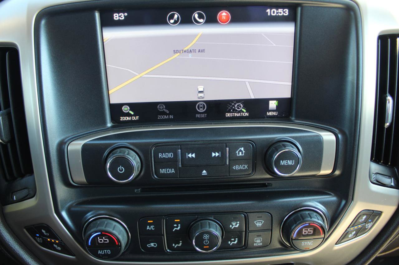 Used 2015 GMC Sierra 2500 Denali w/ Duramax Plus Package AWD/4WD image 31