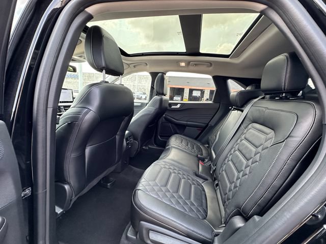 Used 2024 Ford Escape SE w/ PHEV Premium Package FWD image 13