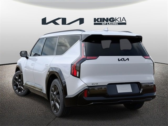 New 2026 Kia EV9 Land w/ Nightfall Edition Package image 4