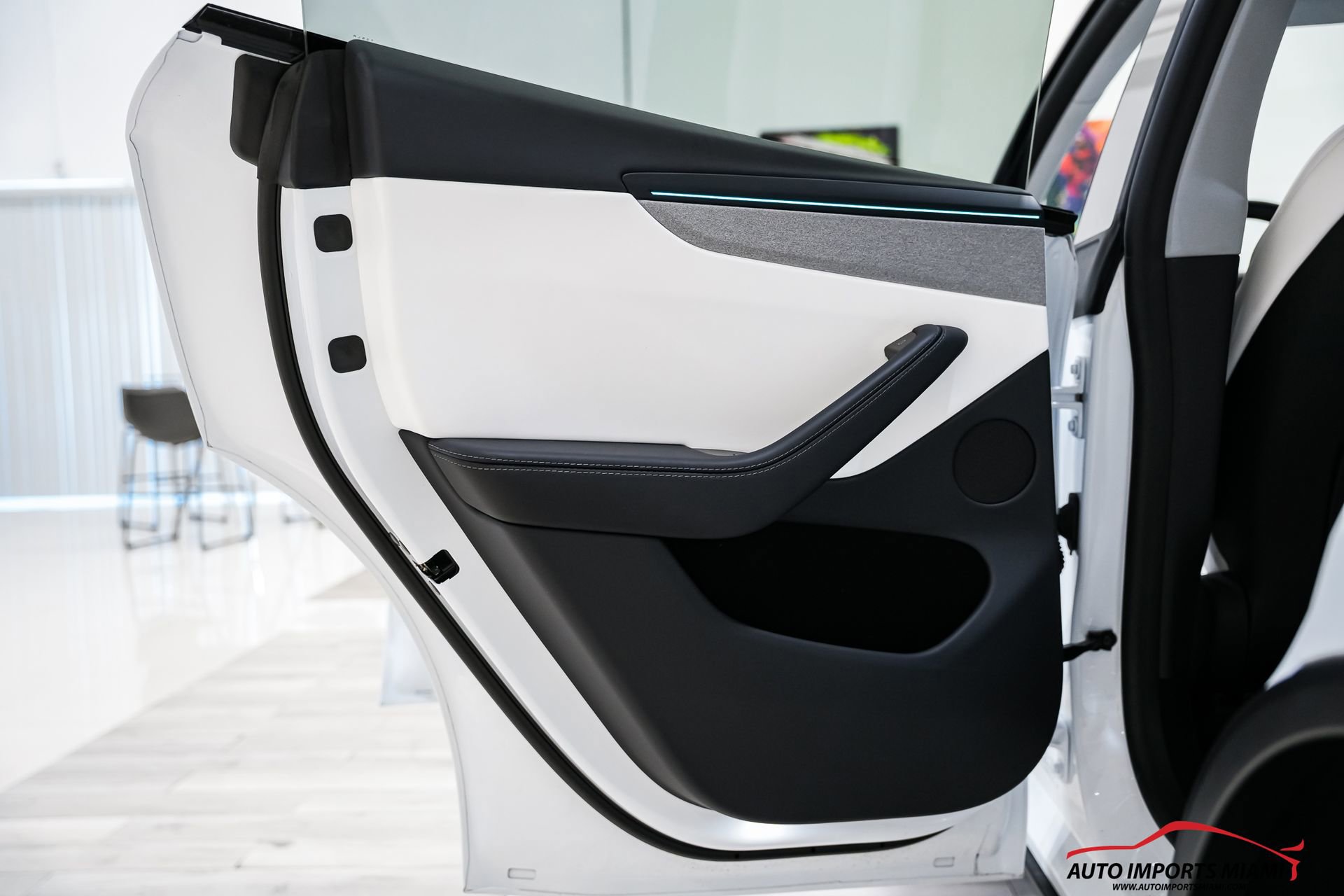 Used 2026 Tesla Model Y Long Range RWD image 51