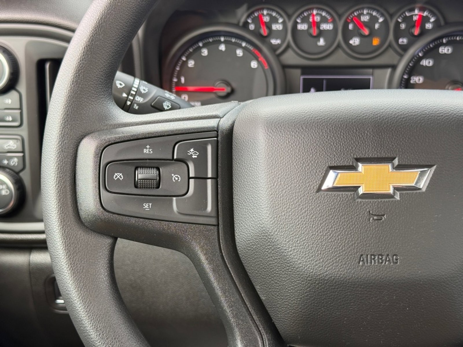 Used 2025 Chevrolet Silverado 2500 W/T w/ WT/CX Safety Package image 23