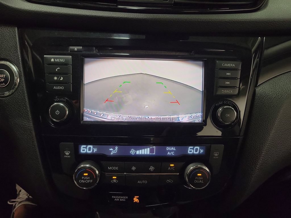 Used 2019 Nissan Rogue Sport SV AWD/4WD image 18