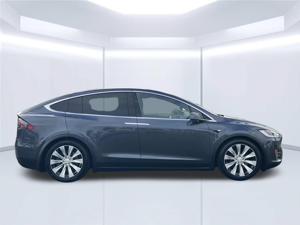 Used 2020 Tesla Model X Long Range AWD/4WD image 25