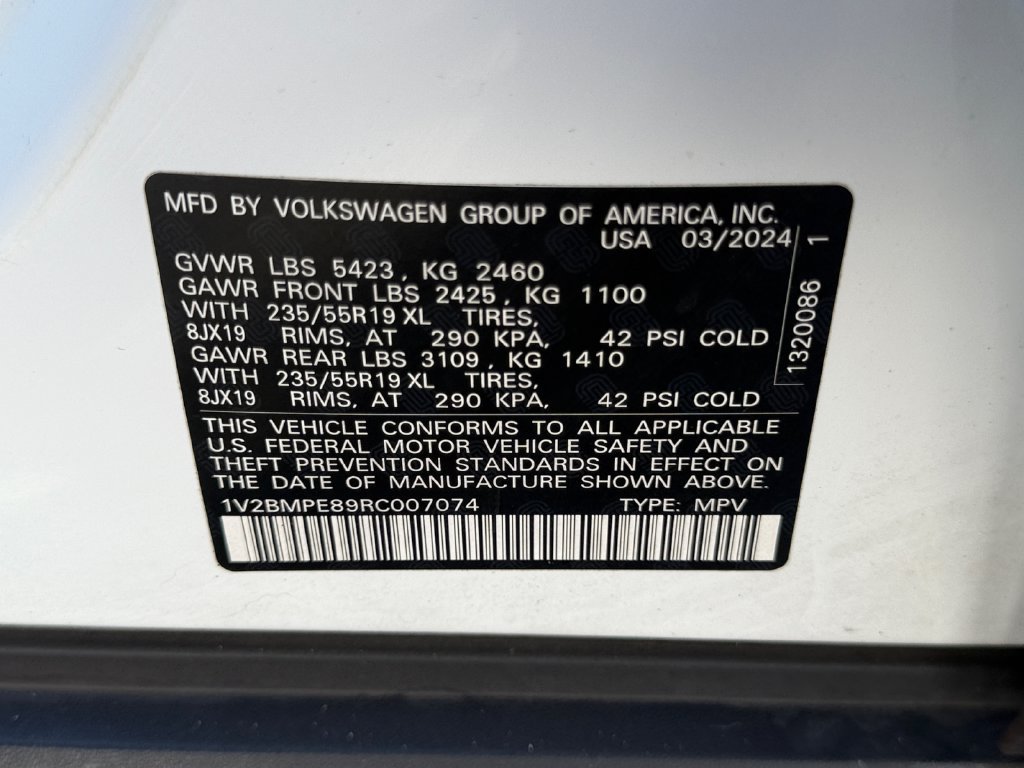 Used 2024 Volkswagen ID.4 2WD image 26