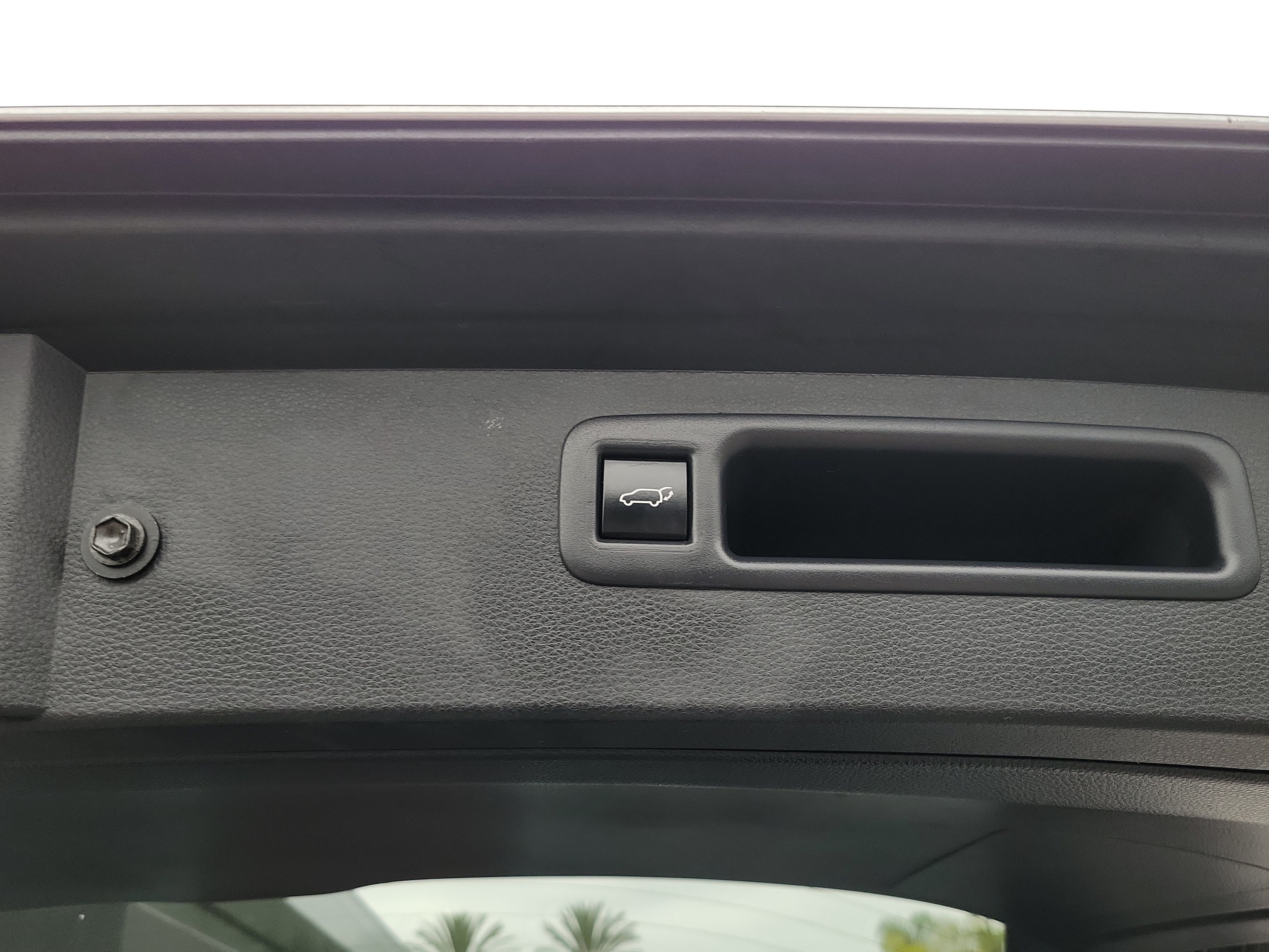 Used 2023 Toyota Highlander XLE FWD image 27