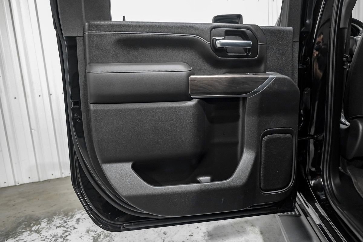 Used 2020 Chevrolet Silverado 2500 LTZ w/ LTZ Plus Package image 46