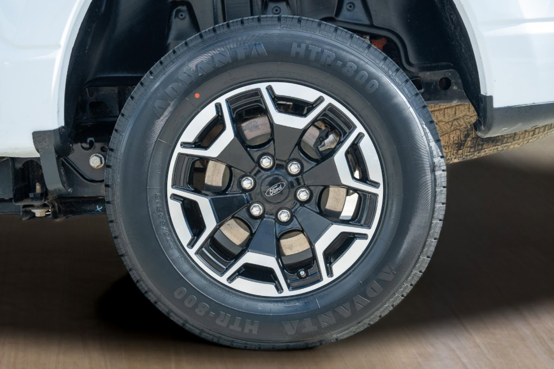 Used 2022 Ford F150 Lightning Pro image 31