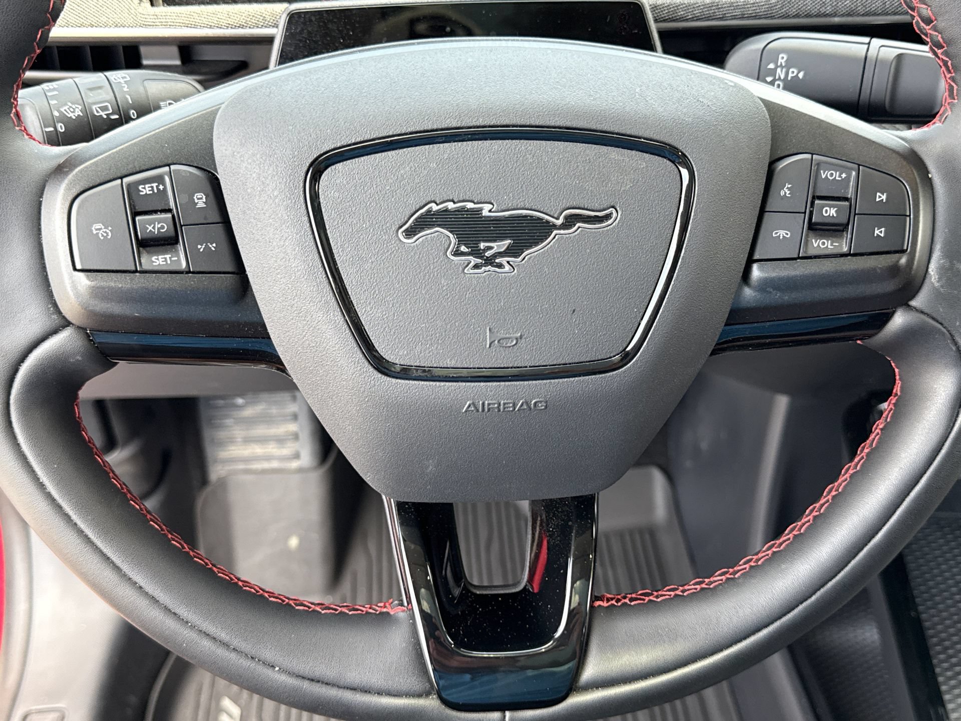 Used 2025 Ford Mustang Mach-E Premium w/ Sport Appearance Package AWD/4WD image 10