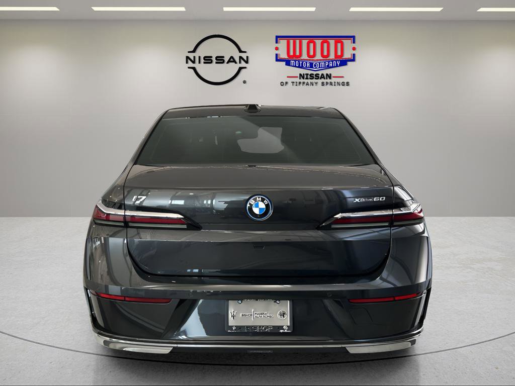 Used 2023 BMW i7 xDrive60 image 4