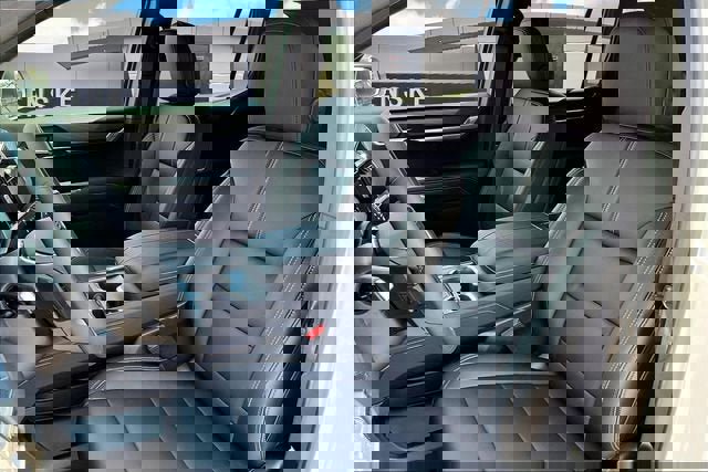 New 2026 GMC Acadia Elevation w/ Elevation Premium Package image 9