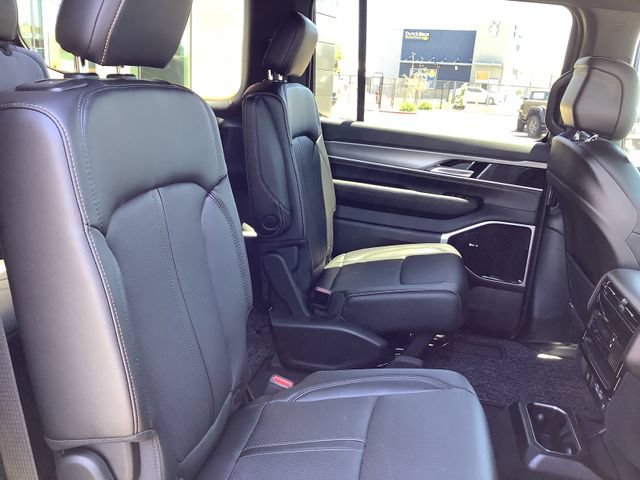 New 2026 Jeep Grand Wagoneer 4WD image 35
