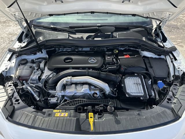 Used 2025 Mercedes-Benz GLA 250 4MATIC image 19