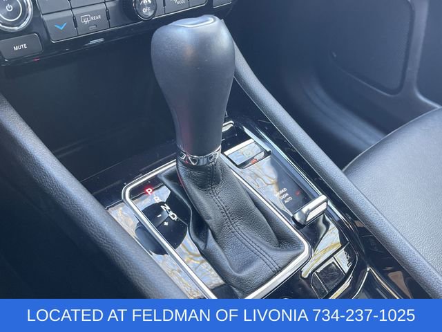 Used 2024 Jeep Compass Limited image 15