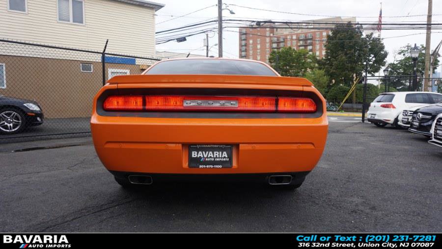 Used 2014 Dodge Challenger R/T image 7