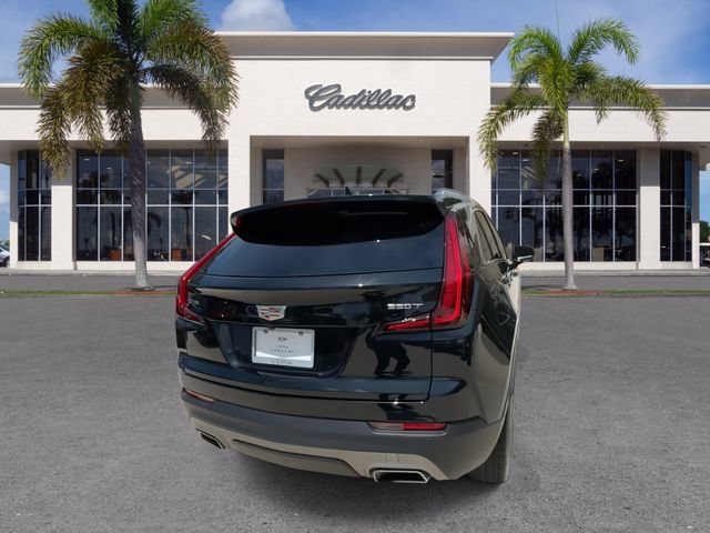 Certified 2023 Cadillac XT4 Premium Luxury FWD image 13