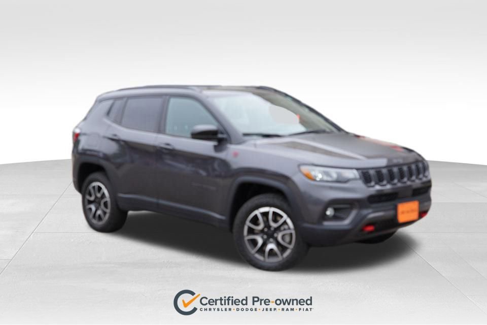 Certified 2024 Jeep Compass Trailhawk w/ Trailhawk Convenience Group image 1