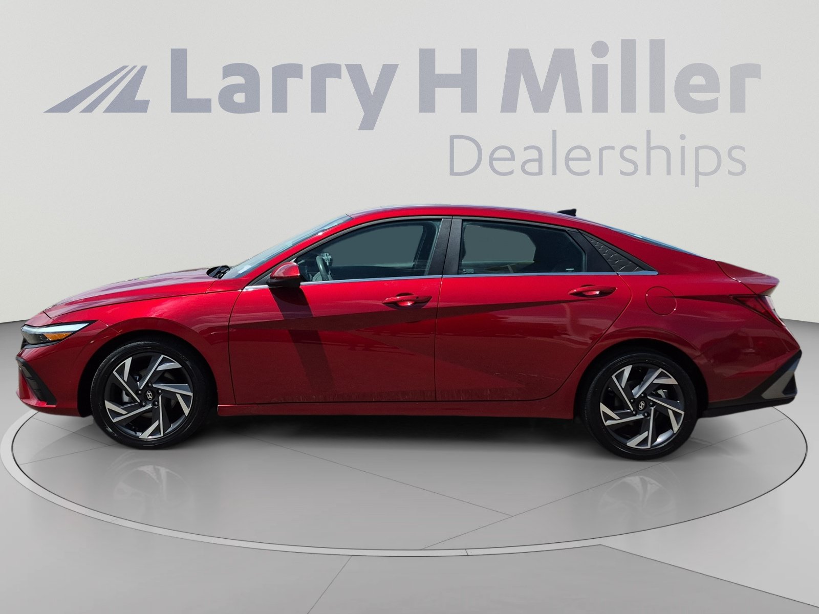 Used 2025 Hyundai Elantra SEL FWD video 2