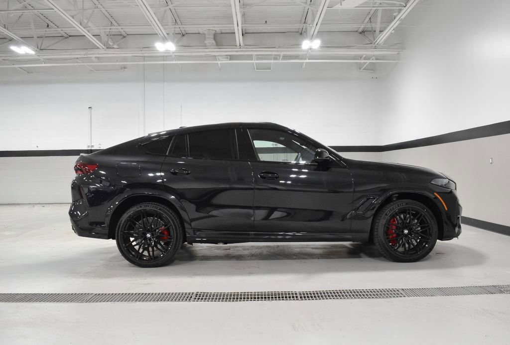 Used 2026 BMW X6 M Competition w/ Executive Package AWD/4WD image 6