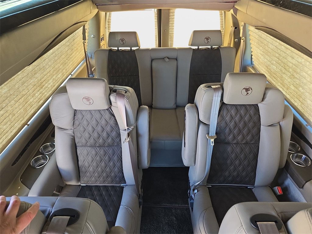 New 2025 GMC Savana 2500 Extended w/ Driver Convenience Package image 12