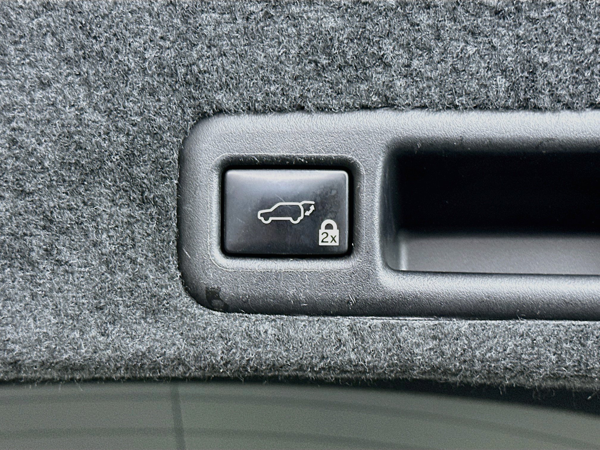Used 2016 Lexus RX 350 FWD w/ Premium Package image 32