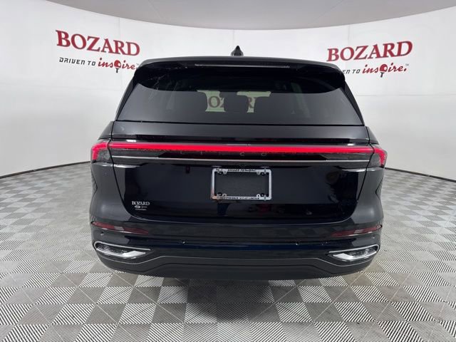 New 2025 Lincoln Nautilus Premier image 6