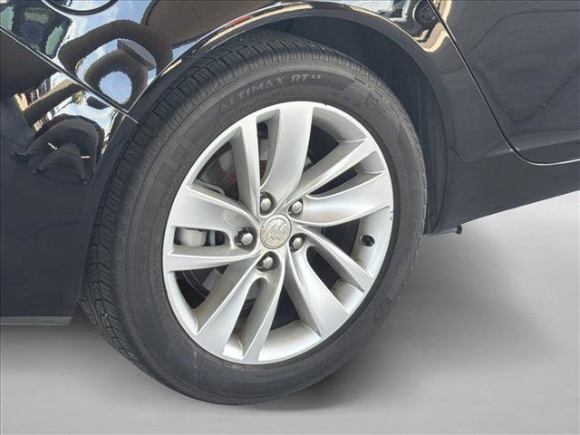 Used 2015 Buick Regal Premium FWD image 6