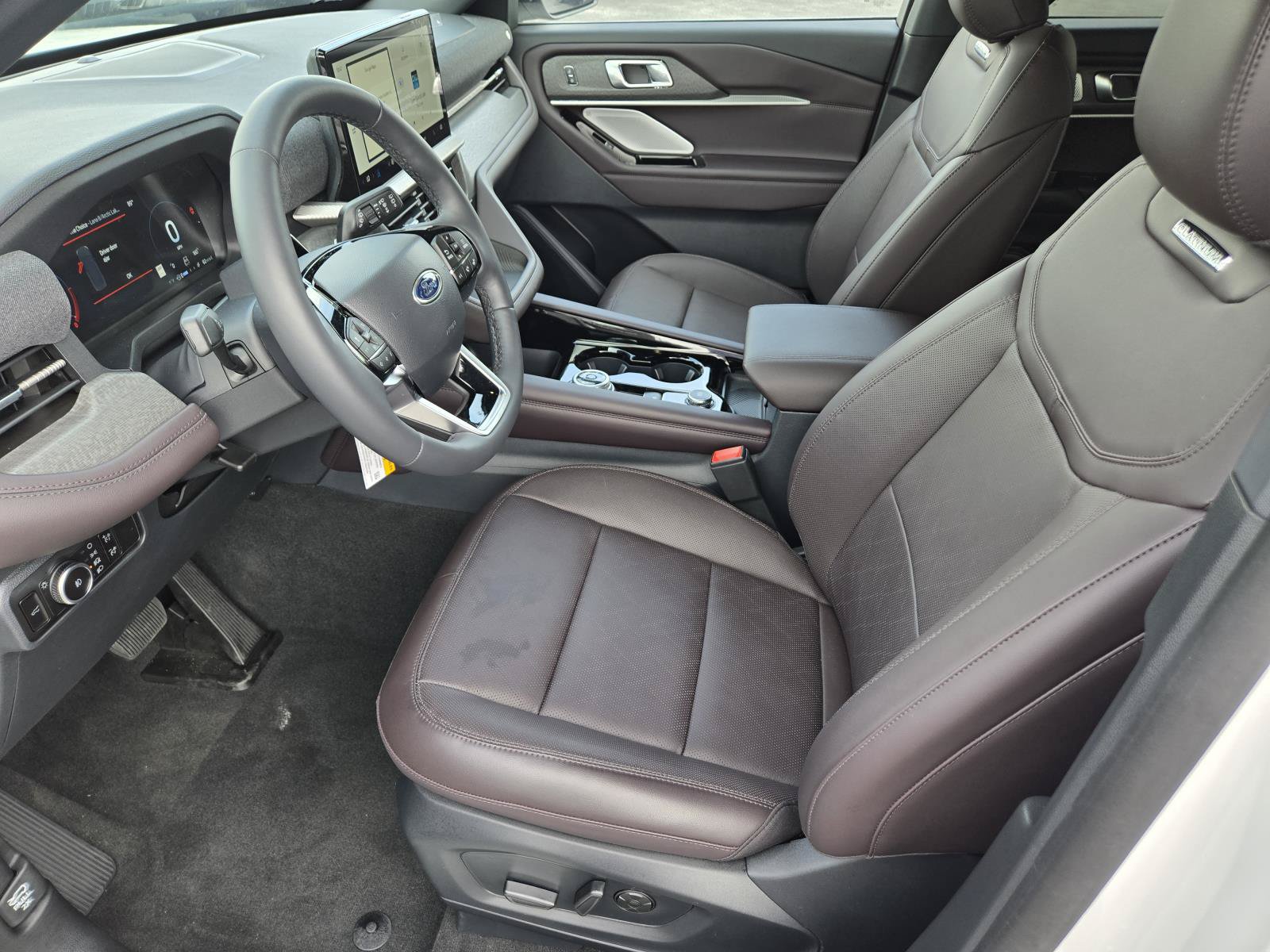 New 2026 Ford Explorer Platinum RWD image 16