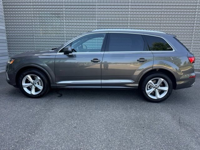 Certified 2023 Audi Q7 3.0T Premium w/ Convenience Package AWD/4WD image 2