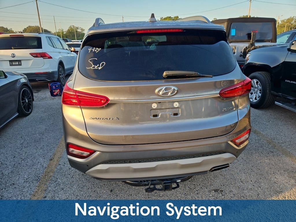 Used 2019 Hyundai Santa Fe FWD image 2