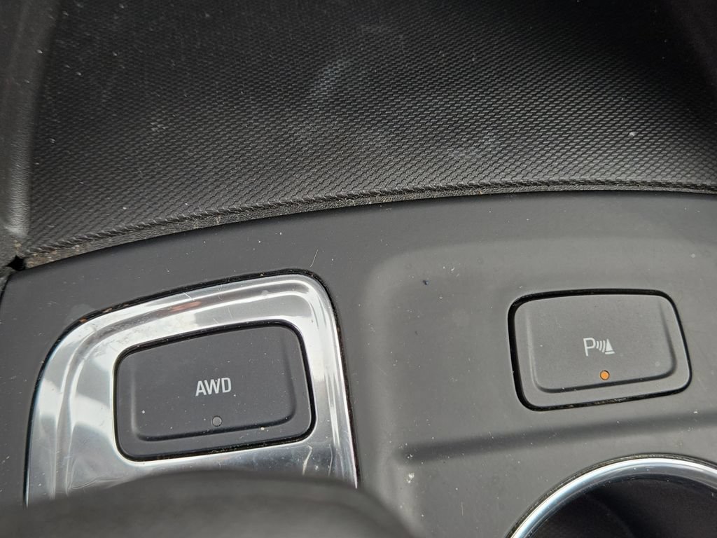 Used 2024 Chevrolet Equinox LT AWD/4WD image 35