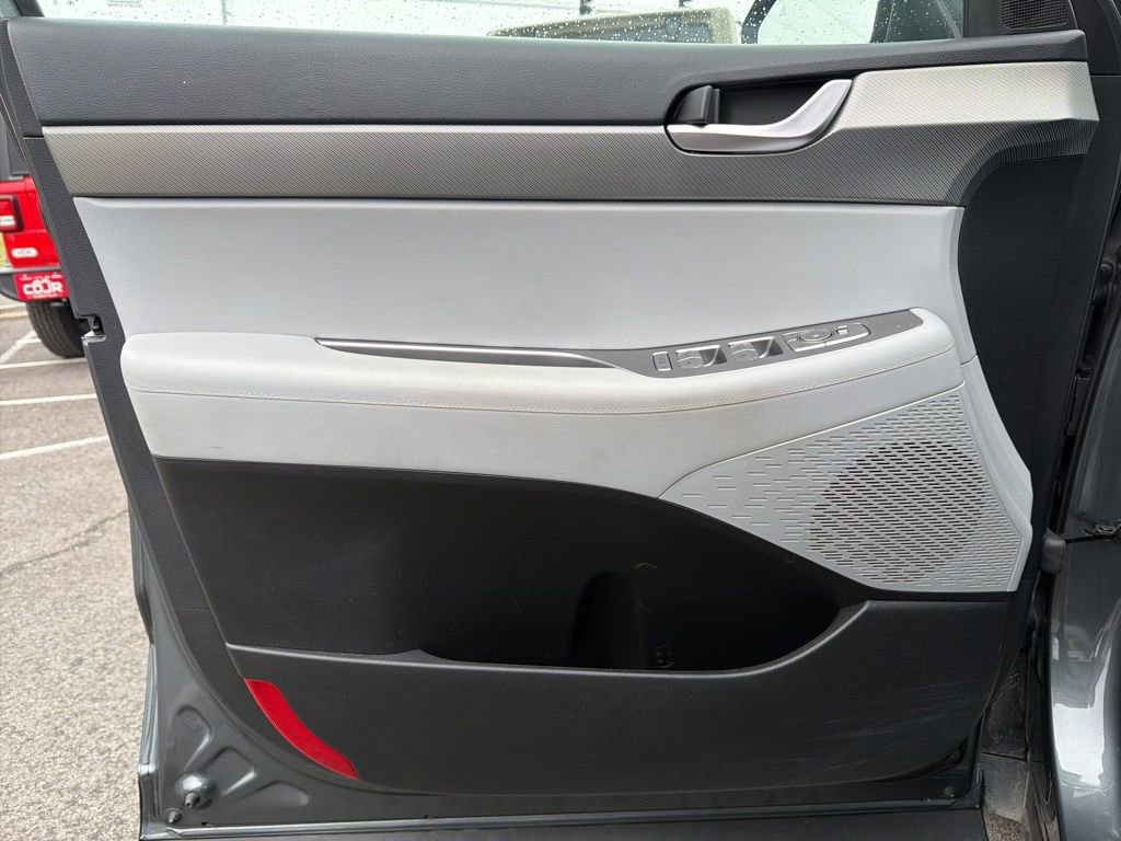 Used 2023 Hyundai Palisade SE image 33