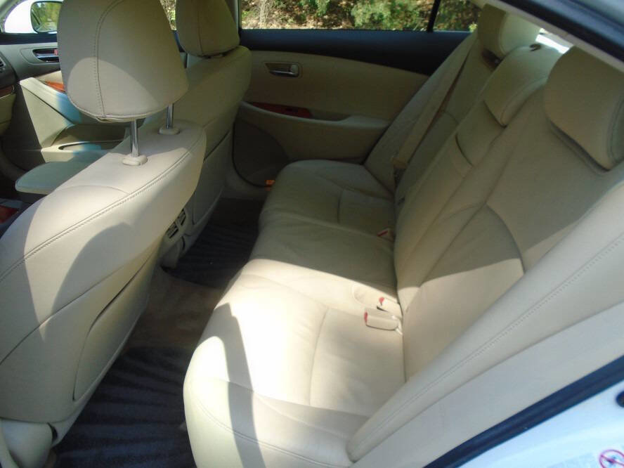 Used 2010 Lexus ES 350 image 12
