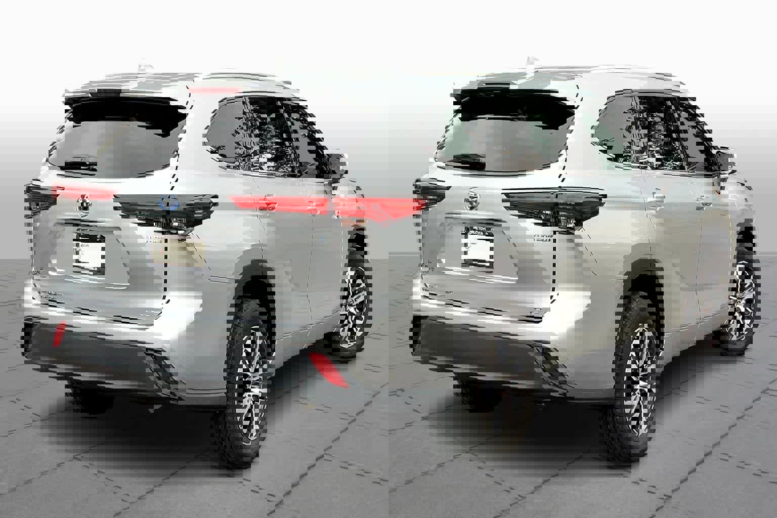 Used 2021 Toyota Highlander XLE image 13