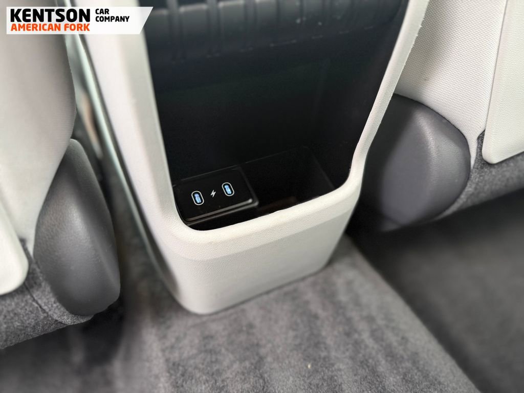 Used 2025 Hyundai Kona SEL image 39