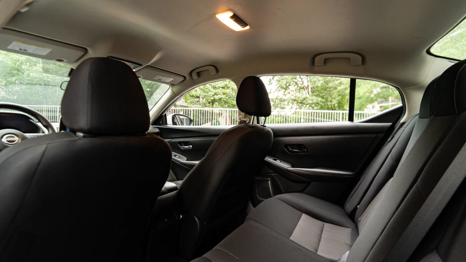 Used 2025 Nissan Sentra SV FWD image 20