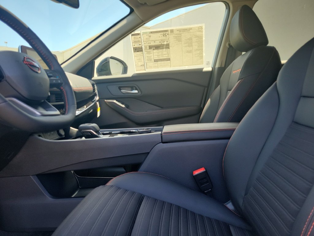 New 2026 Nissan Rogue SV w/ Rock Creek Premium Package AWD/4WD image 24
