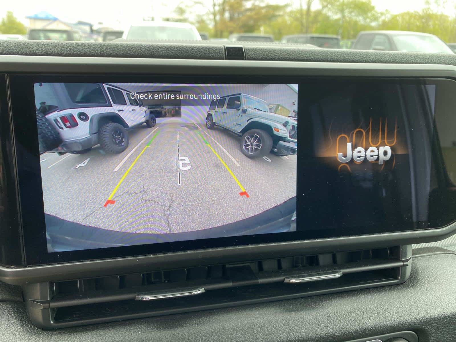 Certified 2025 Jeep Wrangler Unlimited Sport AWD/4WD image 13