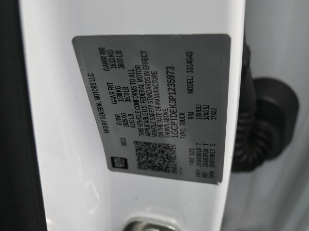 Used 2023 Chevrolet Colorado Z71 image 17